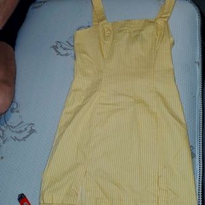 Forever21 yellow dress size small